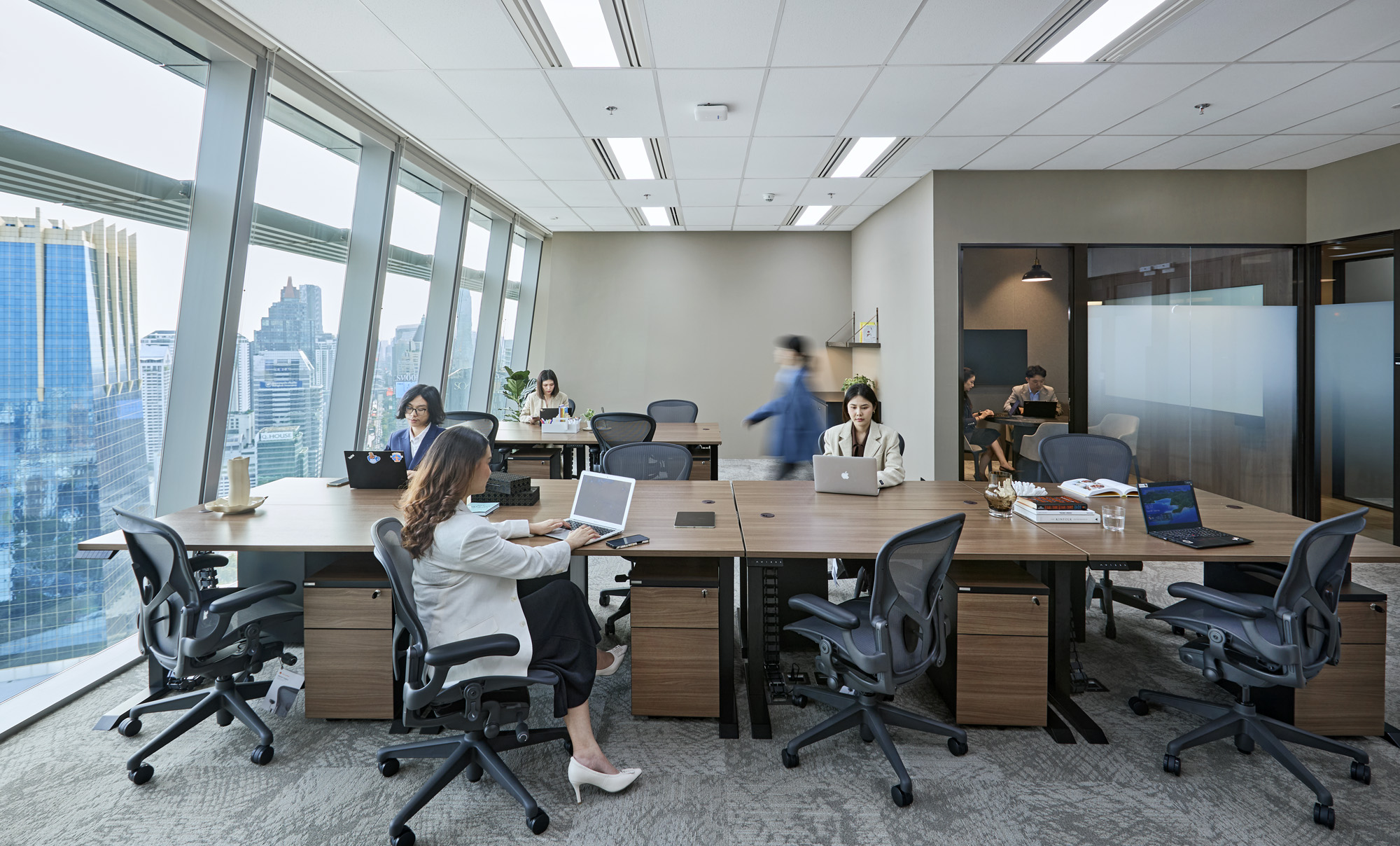 07.Private office 1649