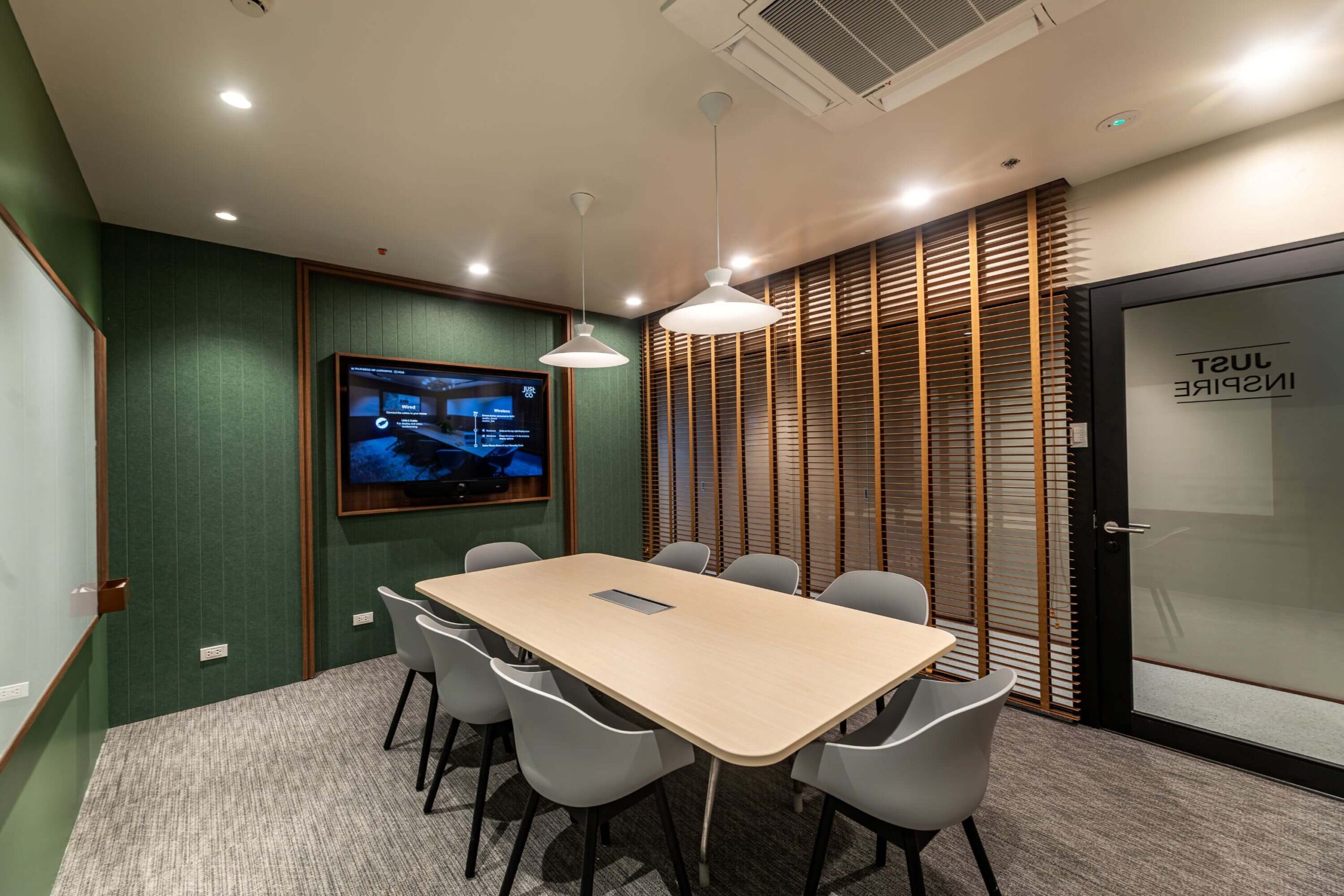 3.meeting room