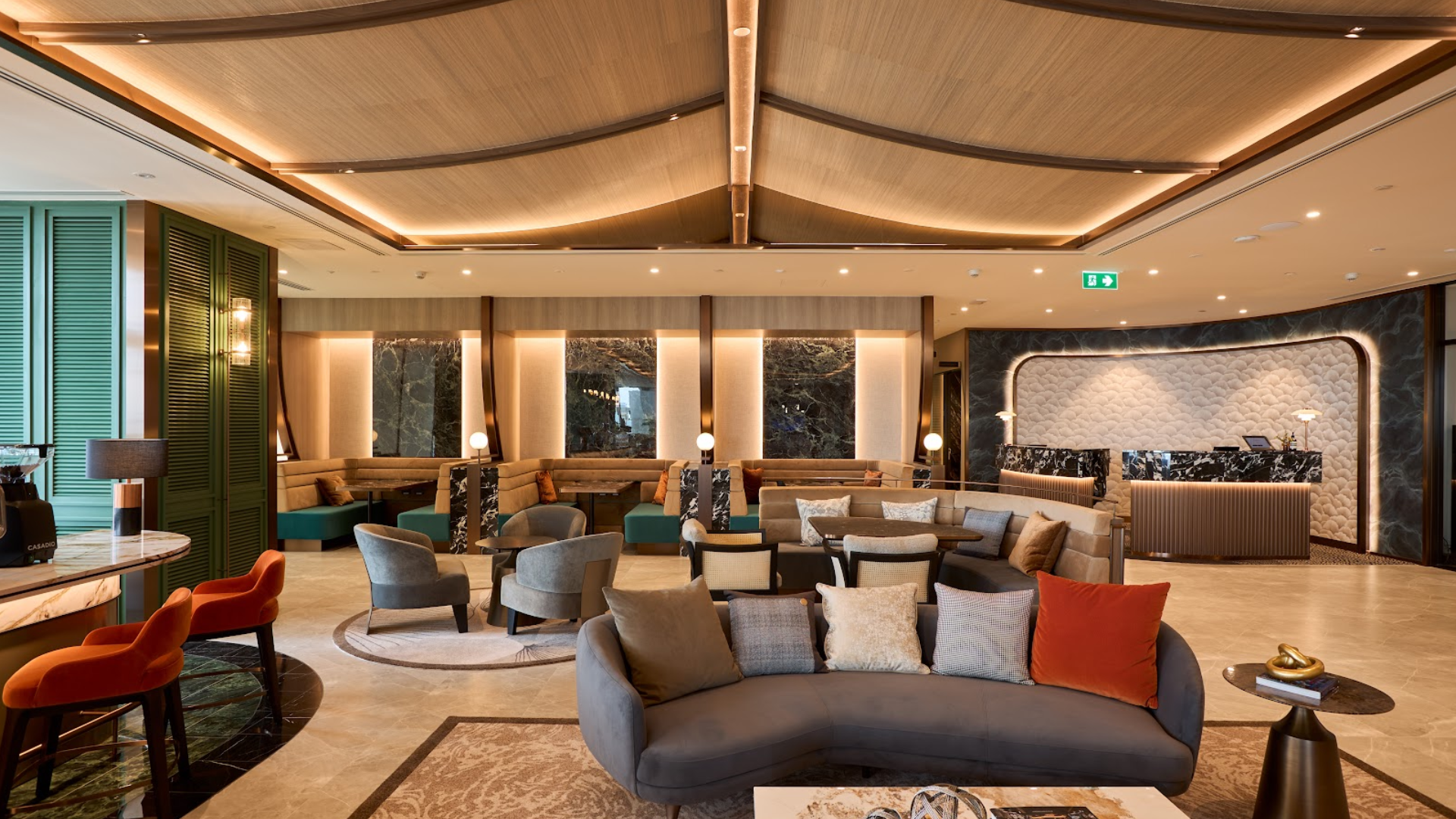02 Lounge and Reception