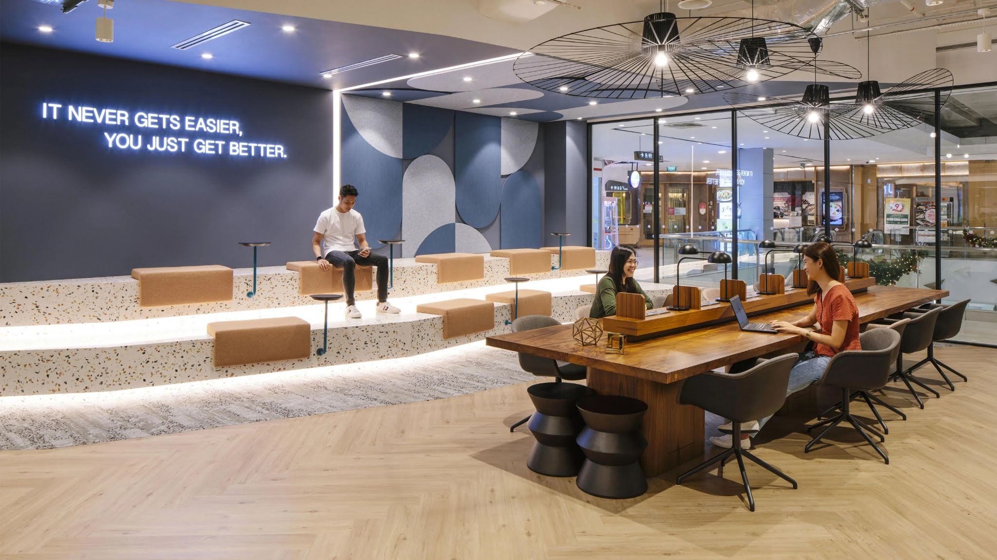 Coworking Space Quận Phú